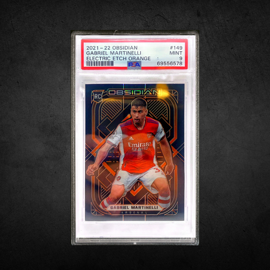 Gabriel Martinelli - Rookie /25 - PSA 9